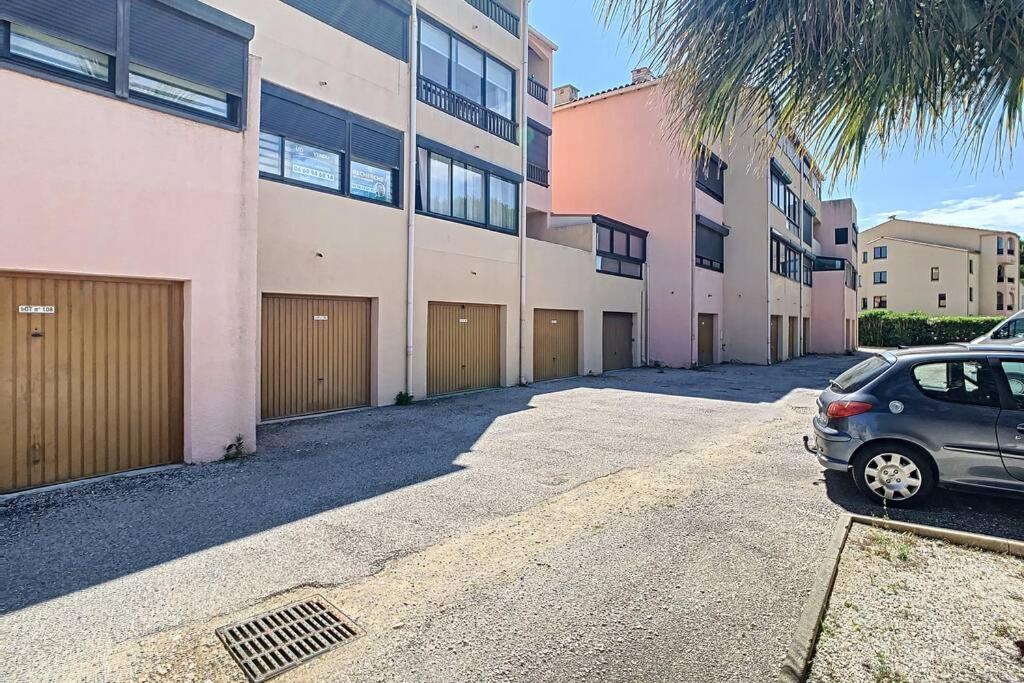 Appartement Renove 4 Personnes Saint Cyprien Port ภายนอก รูปภาพ